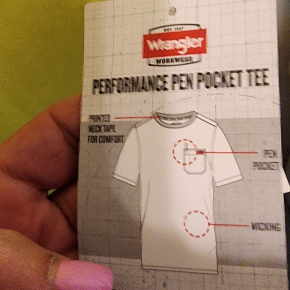 NWT Wrangler Performance Pen Pocket Tee - Picture 3 of 4